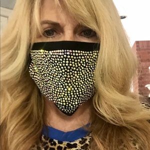 Meet your Posher, Linda